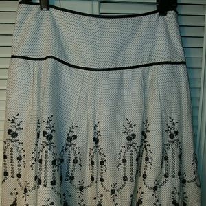 Dress Barn Embroidered skirt